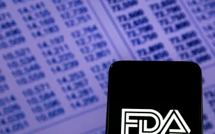 بعد موافقة «FDA».. طرح لقاح معدل ضد سلالات أوميكرون في سبتمبر