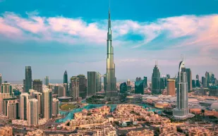 الإمارات تتيح تأشيرة سياحية لمدة 5 سنوات بـ 4 شروط فقط