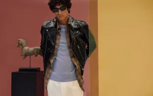 أزياء «هارفي نيكلز» شتاء 2022.. إطلالات استثنائية تعزز الثقة بالنفس