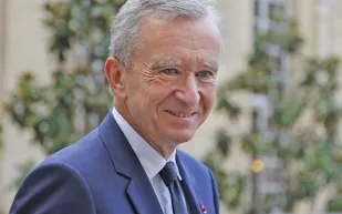 مليارديرات العالم يخسرون أكثر من 20 مليار دولار .. و«برنارد أرنو» الرابح الوحيد 