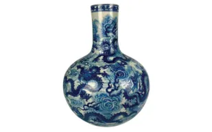 مزهرية سعرها 2000 يورو تُباع بـ 9 ملايين يورو!