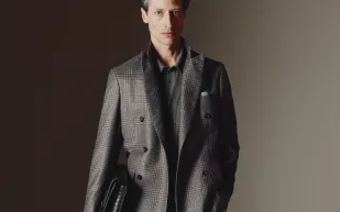 خريف وشتاء 2022 /2023 يكتسي بالفرو وسترات الدوبتي