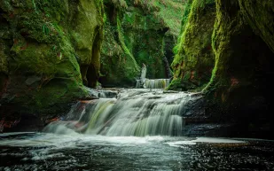 أسكتلندا.. رحلة سفر مذهلة إلى "منبر الشيطان"