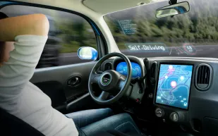 كيف تختار أفضل سيارات ذكية؟٠٠ مميزاتها واستخداماتها العملية