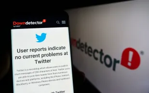 انقطاع خدمات تويتر لدى الآلاف من المستخدمين.. وماسك يعلّق