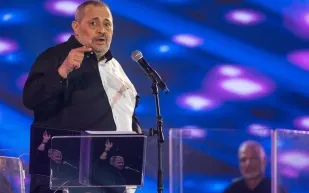 مؤتمر صحفي بعد «الأربعين».. حقيقة اعتزال «جورج وسوف» حزنًا على نجله 