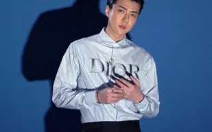 النجم الكوري أوه سي هون.. أيقونة الأناقة التي تلألأت مع ديور