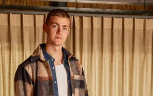 «Shirt Jackets».. المزيج الأمثل للدفء والأناقة