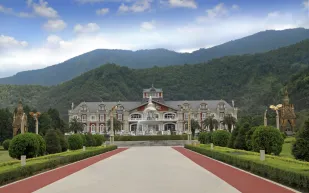 بيع 7 عقارات فاخرة بأكثر من 100 مليون دولار خلال 2022