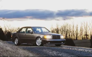 عرض سيارة «مرسيدس بنز AMG همر» في مزاد بسعر 600 ألف دولار