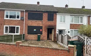 بيع "أقذر منزل في بريطانيا" بمبلغ كبير