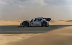 سيارة ماكمورتري سبيرلينغ.. قاهرة الزمن والمسافات