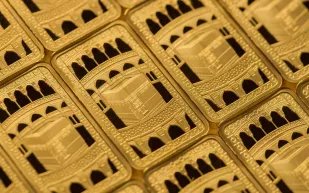 «تهنئة ذهبية» من بريطانيا للمسلمين بمناسبة شهر رمضان (فيديو)