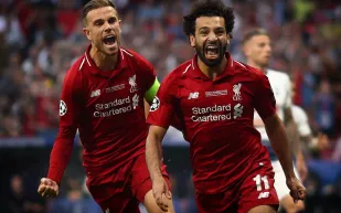 «صلاح حقق رقمًا قياسيًا».. ليفربول يضرب مانشستر يونايتد بسباعية نظيفة