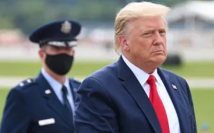 «ترامب» يربح 100 مليون دولار في يوم.. كيف حدث ذلك؟