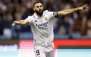 رقم قياسي لـ «كريم بنزيما» مع ريال مدريد في الدوري الإسباني