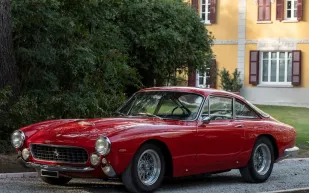 للبيع.. سيارة فيراري موديل 1963 مقابل 1.6 مليون يورو