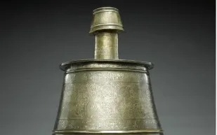 شمعدان "فارس الدين أقطاي" للبيع في دار سوثبيز