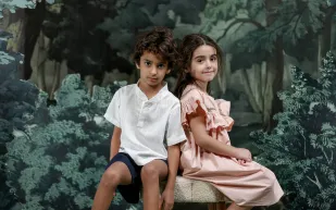 مستوحاة من «سنو وايت».. رزان العزوني تطلق أحدث مجموعاتها بالتعاون مع «ديزني»