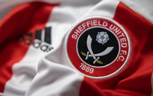 رسميًّا.. شيفيلد يونايتد يعود للدوري الإنجليزي الممتاز