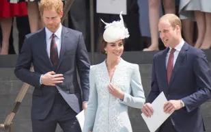 كتاب يكشف أسرارًا جديدة في أزمة الأمير هاري والعائلة الملكية