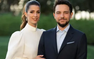 ملوك وأمراء يحضرون حفل زواج ولي عهد الأردن وزوجته السعودية