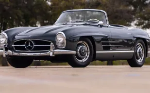 للبيع.. سيارة مرسيدس بنز 300SL Roadster موديل 1961