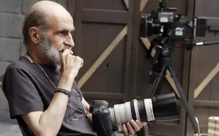 وفاة المخرج السوري هشام شربتجي.. وفنانون: وداعًا "شيخ الكار"