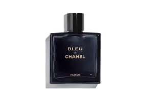 عطور "شانيل" الرجالية.. فرصة الابتعاد عن النمطية والخروج عن المألوف 