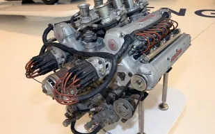 "مازيراتي" تكتب نهاية محرك V8 بعد 60 عامًا على الطرقات