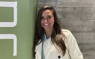 أمريكية تؤلف كتابًا حزنًا على وفاة زوجها.. والتحقيقات تكشف أنها القاتل!