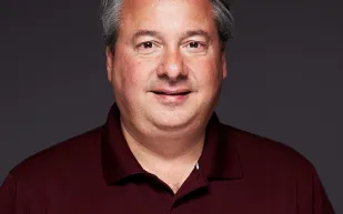 ملياردير أمريكي أفلت من فاجعة الغواصة "تيتان" بسبب رفض ابنه