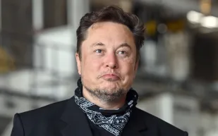 13.6 مليار دولار تراجعًا في ثروة "إيلون ماسك".. وهذا هو السبب