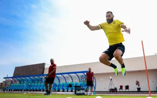 حماس كبير في أول تدريب لـ"بنزيما" و"كانتي" و"جوتا" مع الاتحاد (فيديو)