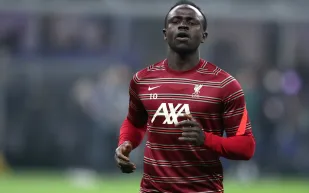 بايرن ميونخ يعلن تفاوض "ماني" مع نادٍ آخر.. هل حسم النصر الصفقة؟