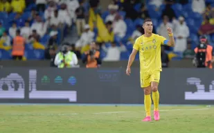 "لمثل هذه الليالي جاء كريستيانو".. "رونالدو" يقود النصر للقب البطولة العربية