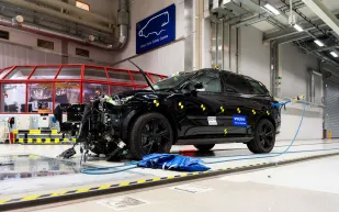  فولفو تعلن إيقاف إنتاج سيارات الديزل والتوجه نحو السيارات الكهربائية