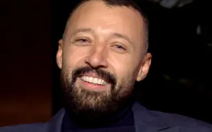 أحمد فهمي يكشف تفاصيل علاقته بإلهام شاهين في الفريدو
