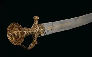 عرض سيفين للسلطان "تيبو" للبيع مقابل 1.5 مليون إسترليني