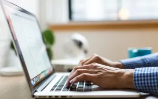 أفضل لاب توب 2024.. أجهزة تناسب جميع الاستخدامات والأعمال