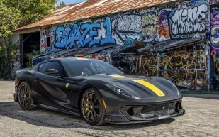 سيارة "Ferrari 812 Competizione" الفريدة للبيع مقابل 1.95 مليون دولار