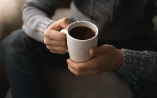 قيلولة الكافيين.. هل هي أفضل وسيلة لاستعادة النشاط؟