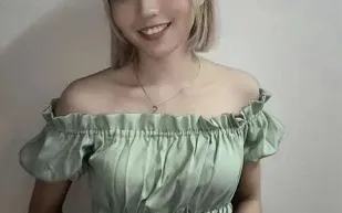 معجب ينهي حياة مغنية بعد لقائهما في مطعم (فيديو)