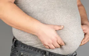 إيقاف دواء مضاد للسمنة تابع لـ"فايزر" بعد ظهور آثار جانبية مرتفعة