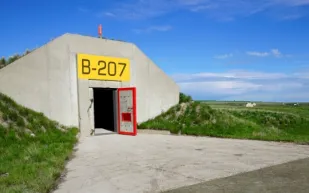 بلدة "يوم القيامة" تعلن توفير مخابئ فاخرة لنحو 10 آلاف شخص في داكوتا (فيديو)