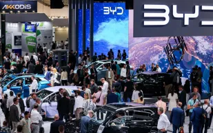 "BYD" الصينية تصدم المنافسين باستراتيجية تسعير منافسة لسياراتها!