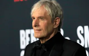 مايكل بولتون حائز جائزة غرامي يعلن إصابته بسرطان الدماغ