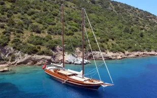 يخت "Cakiryildiz" الشراعي الفاخر معروض للبيع بسعر 3.5 مليون يورو