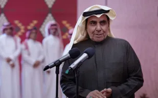 الشاعر الكبير "سلطان الهاجري" ضيف الحلقة 10 من "شباب البومب"