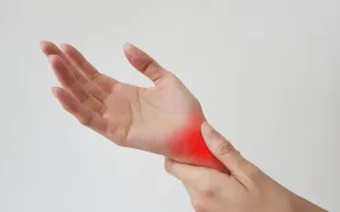 التهاب الأوتار.. الأعراض والأسباب وطرق علاجه والوقاية منه